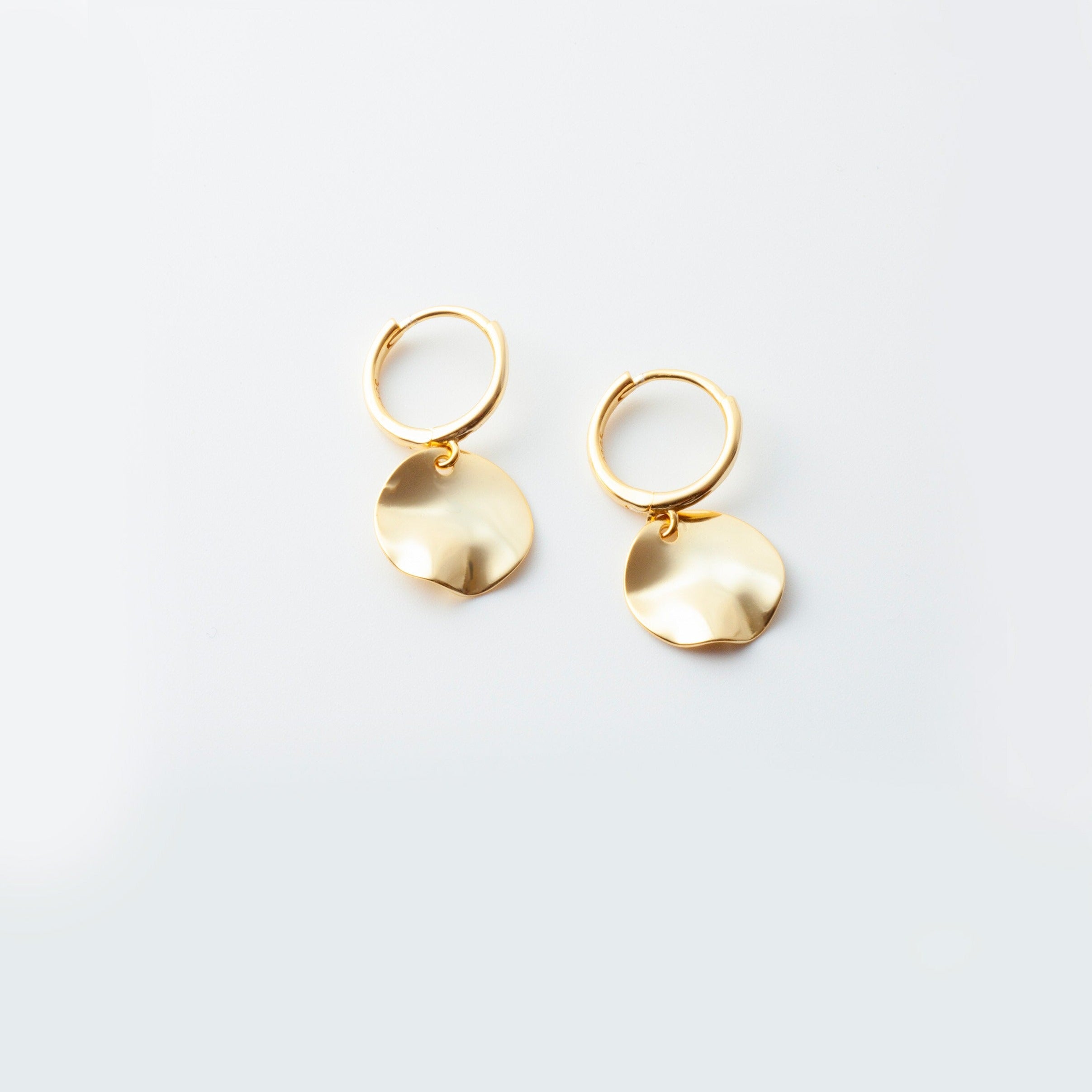 Olivia Disc Drop Huggies in Gold