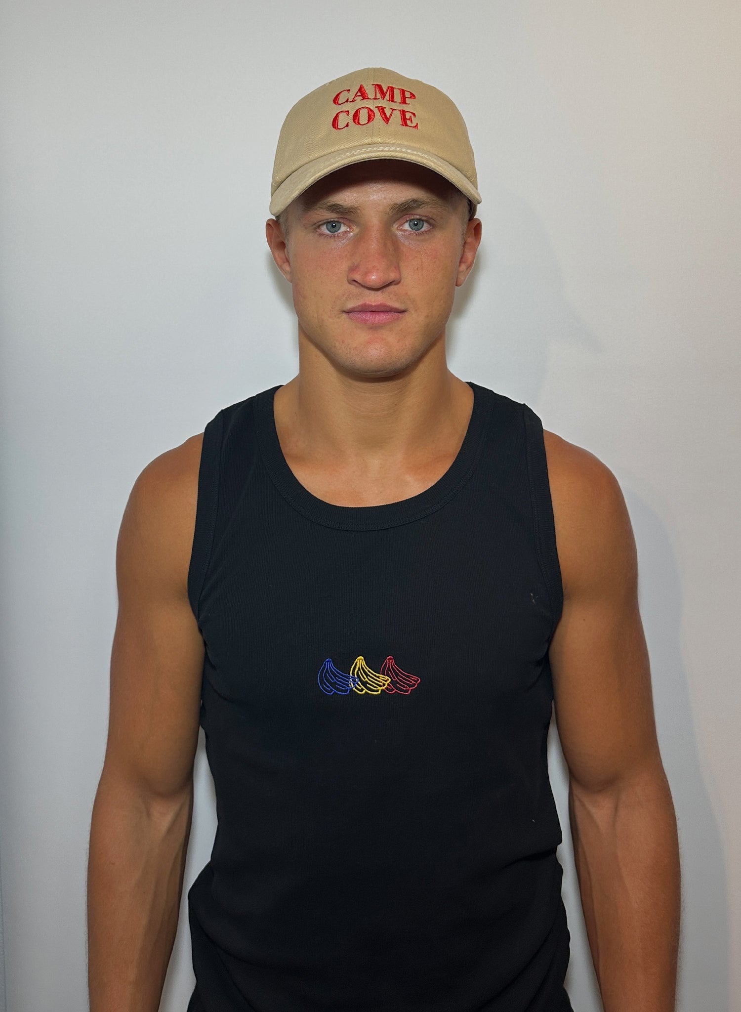 Camp Cove Cap | Khaki/Red
