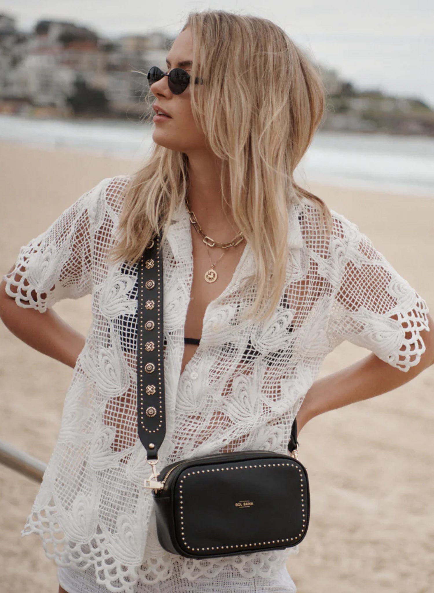 Sol Sana Camera Bag | Black/Gold